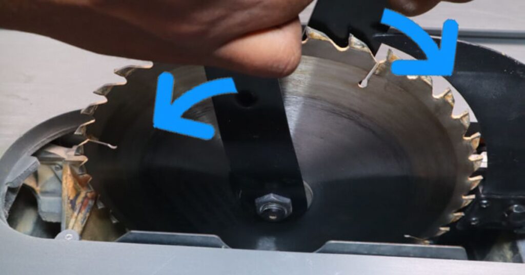 How Do You Get the Table Saw Blade Loose